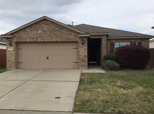 512 Misty Mountain Dr, Fort Worth, TX 76140