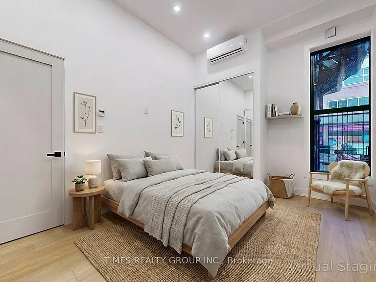 71 Gloucester St — Photo 7