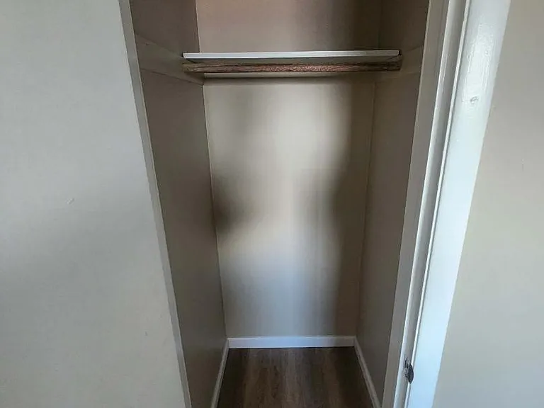 Unit Photo