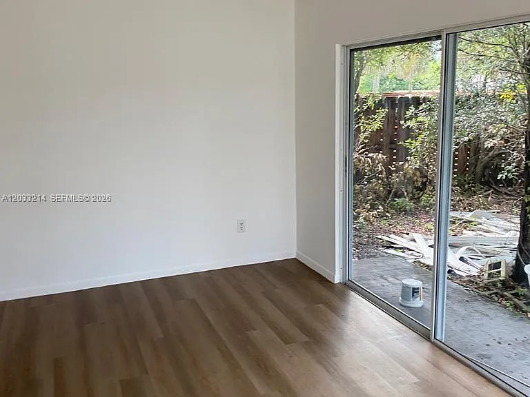 9761 W Heather Ln — Photo 31