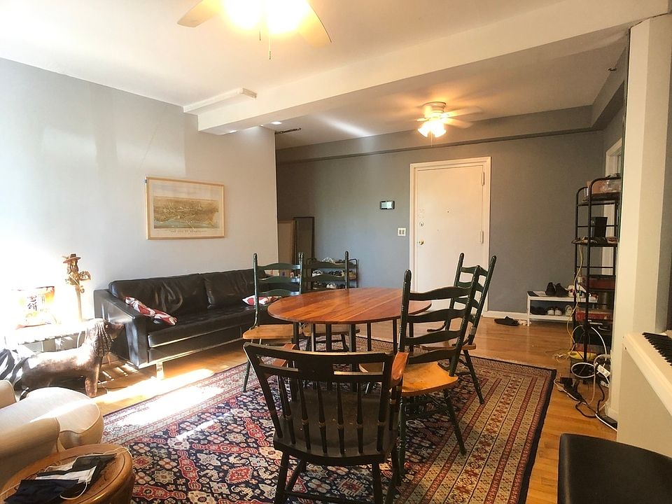 1st image of 185 Christopher St #2