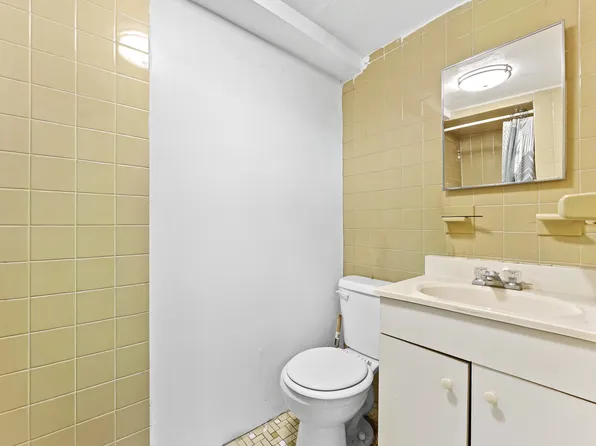 5-39 117th Street image 21 of 28