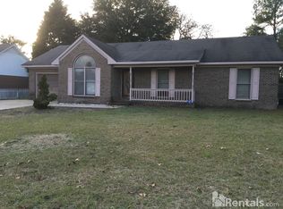 2528 Previs Dr, Fayetteville, NC 28306