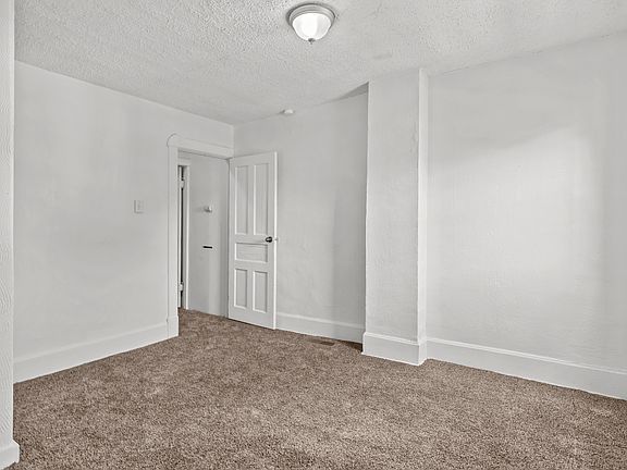 3rd image of 1152 Eugene St #1150