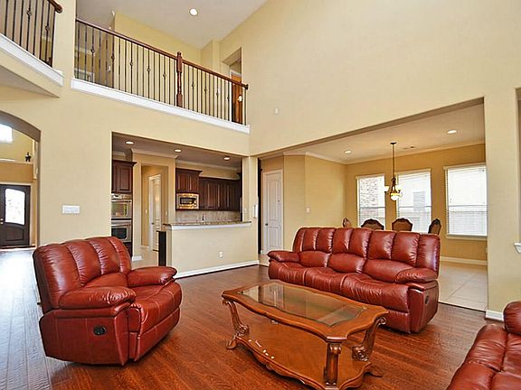 5th image of 4738 Burclare Ct