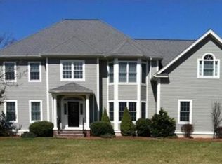 6 Nathan Ln, Middleton, MA 01949