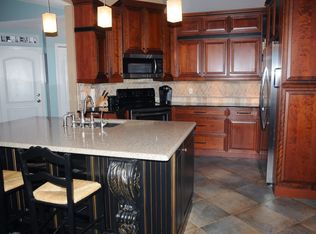 941 Oetter Dr, South Daytona, FL 32119