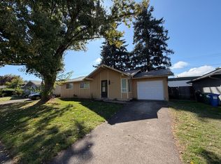 2506 Jeppesen Acres Rd, Eugene, OR 97401