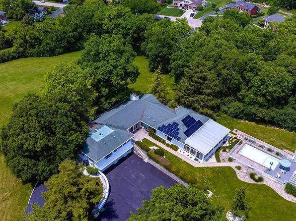 7156 Willowood Dr, West Chester, OH 45241