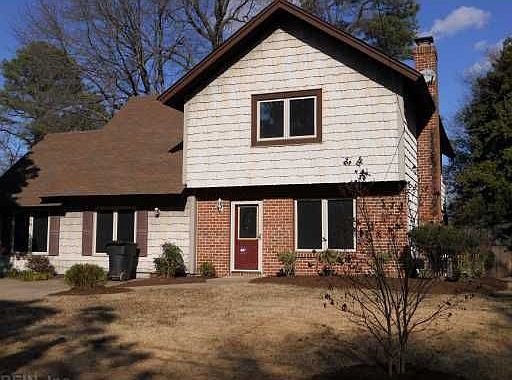 1st image of 4704 Thornwood St
