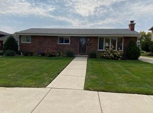 645 W Sable Dr, Addison, IL 60101