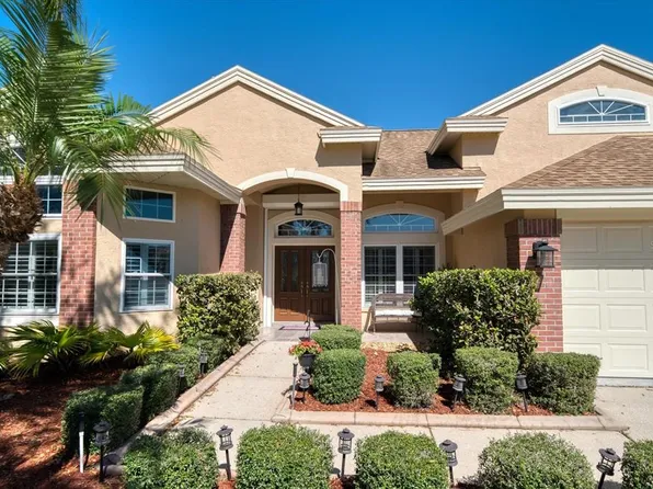 4665 Aylesford Dr, Palm Harbor, FL 34685