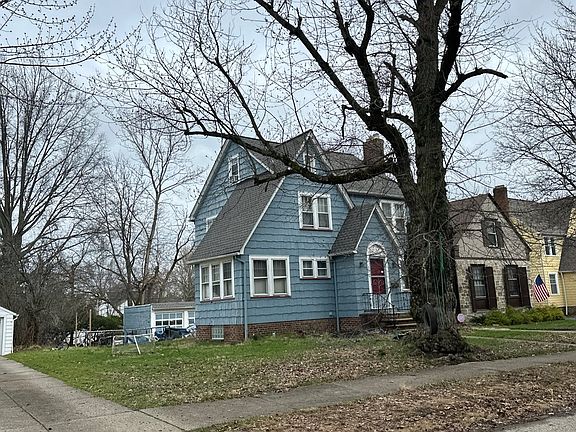 3rd image of 3961 Orchard Rd