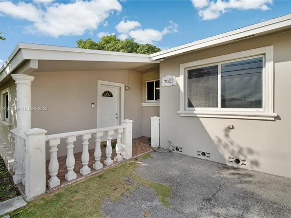 7021 SW 16th St, Miami, FL 33155