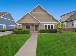 5808 W Willow St, Rogers, AR 72758