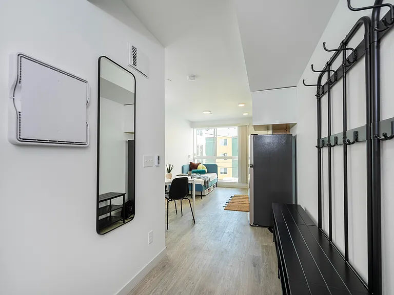 Studio - Fully Furnished Studio - Fully Furnished