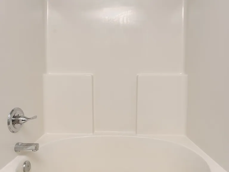 2860 Foxcroft Cir — Photo 22