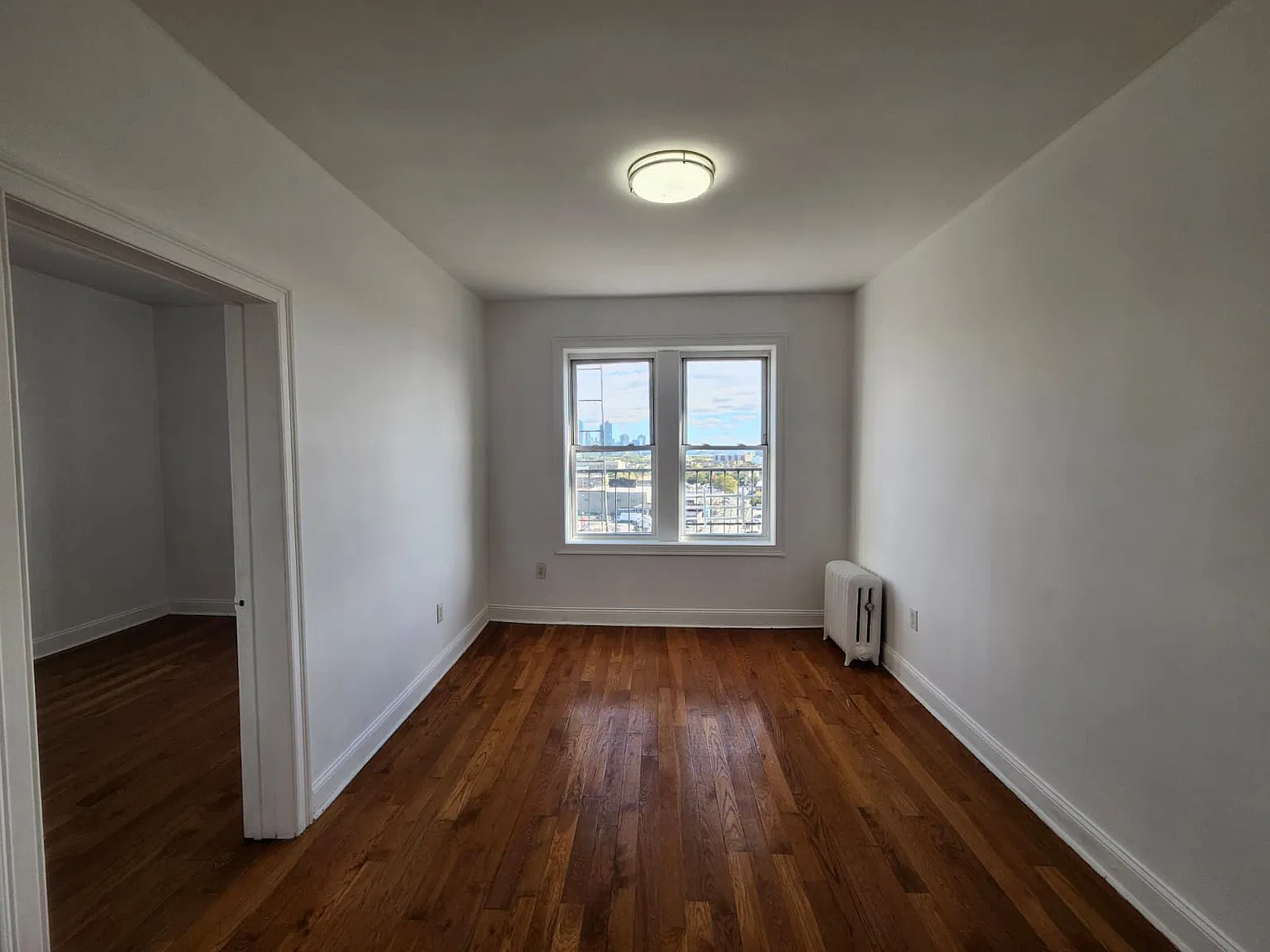 1 bed, 650 sqft, $1,800 — Photo 2