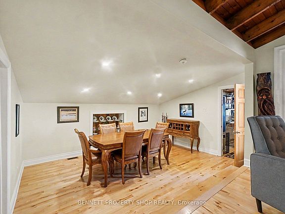 5th image of 4240 Armitage Ave