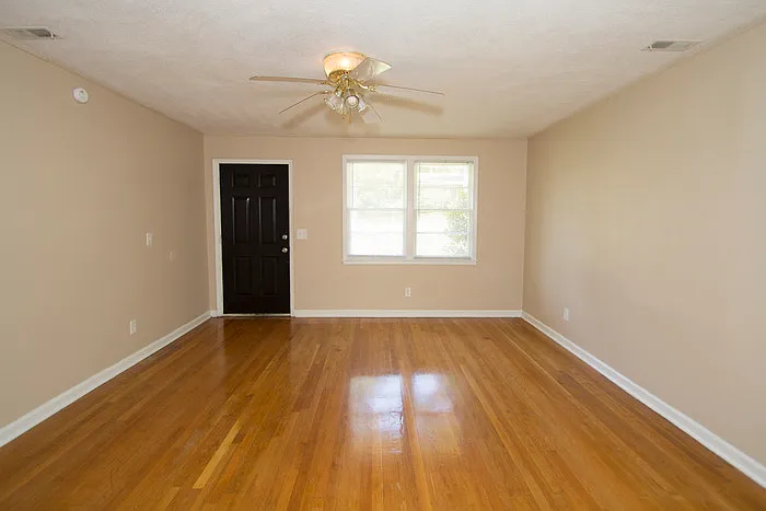1707 Long Shadow Ln — Photo 4