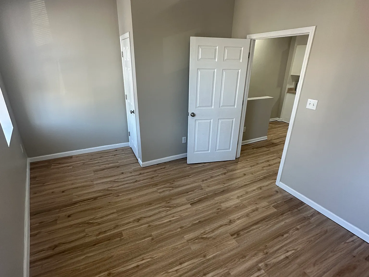 2 bed, 800 sqft, $975 — Photo 3