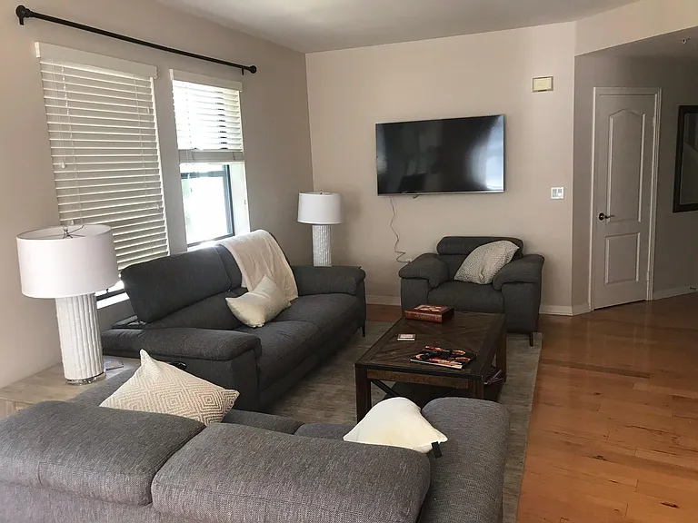 1750 Kettner Blvd #111 — Photo 14
