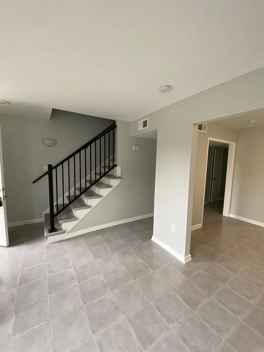 Front Downstairs Room - 2300 Division St