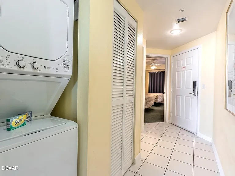 300 N Atlantic Ave #1806 — Photo 14