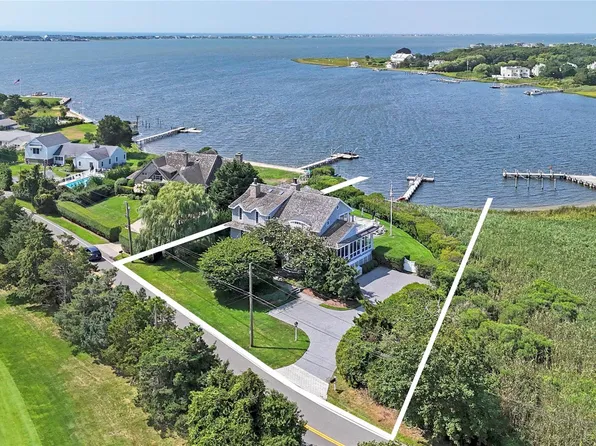 69 Shore Road, Westhampton, NY 11977