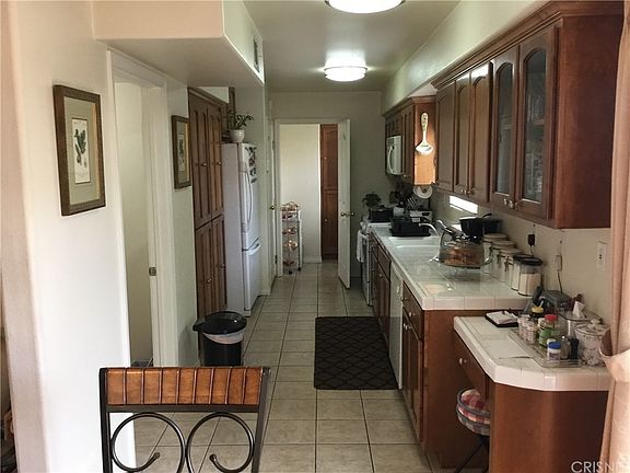 5th image of 12707 Bradley Ave Unit 11