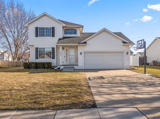 135 SE Peachtree Dr, Waukee, IA 50263