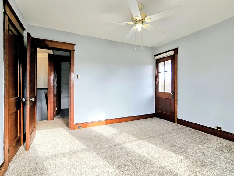 324 S Broad St — Photo 18