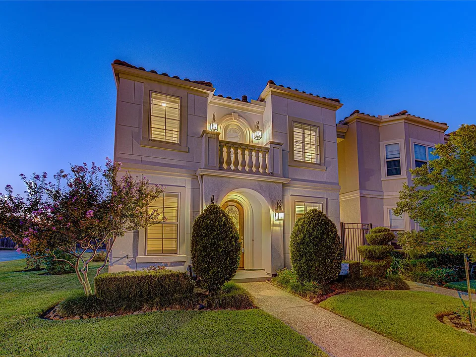 13622 Teal Bluff Ln