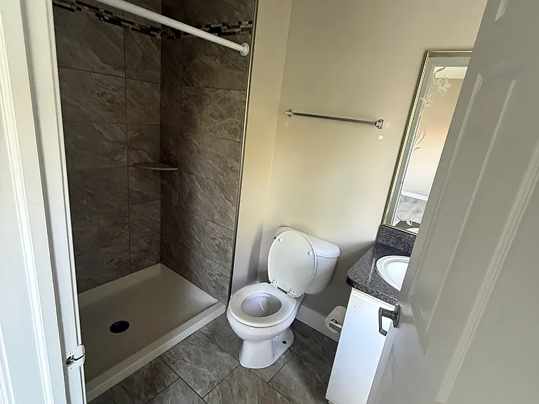 Lakepointe Dr — Photo 16