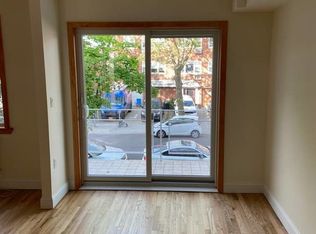 61-06 218th St #1, Oakland Gardens, NY 11364