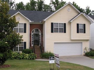 375 Tambec Trce, Lilburn, GA 30047