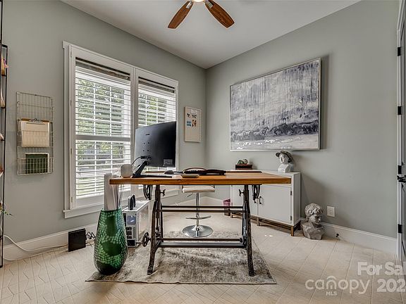 5th image of 1510 Juniper Hills Ln