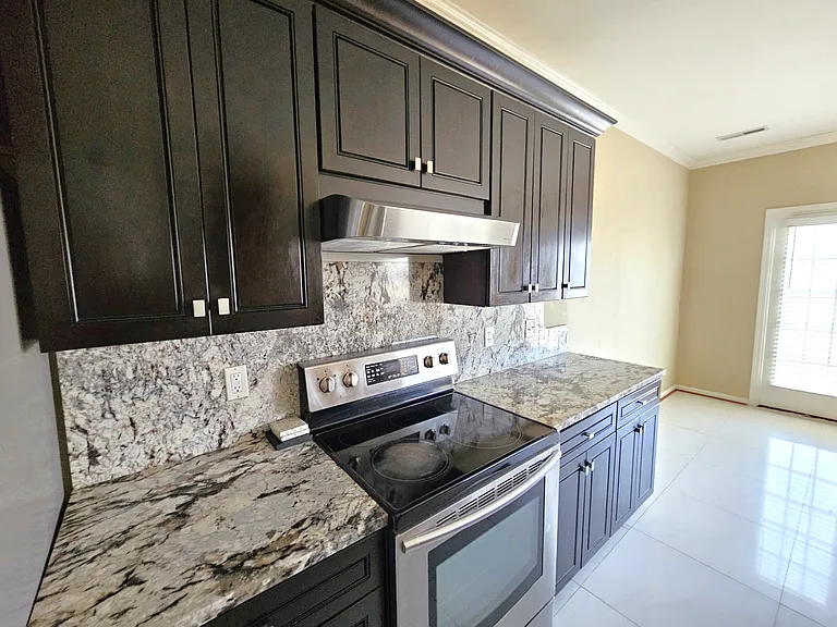 7 Bushberry Way — Photo 18