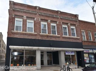 5714 7th Ave APT 201, Kenosha, WI 53140