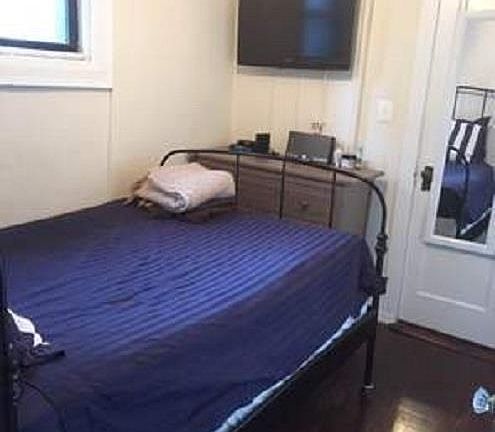 4th image of 532 W 50th St APT 5BR