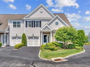 105 Hamilton Ave APT 3, Greenwich, CT 06830