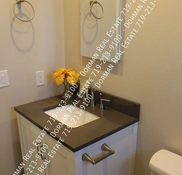 314 Elmwood Dr — Photo 11