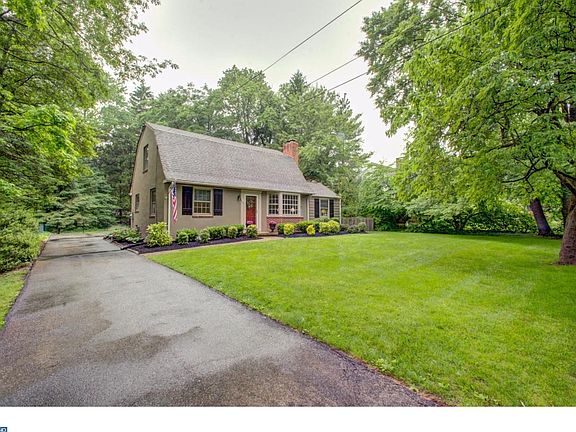 3rd image of 2132 Delaview Ave