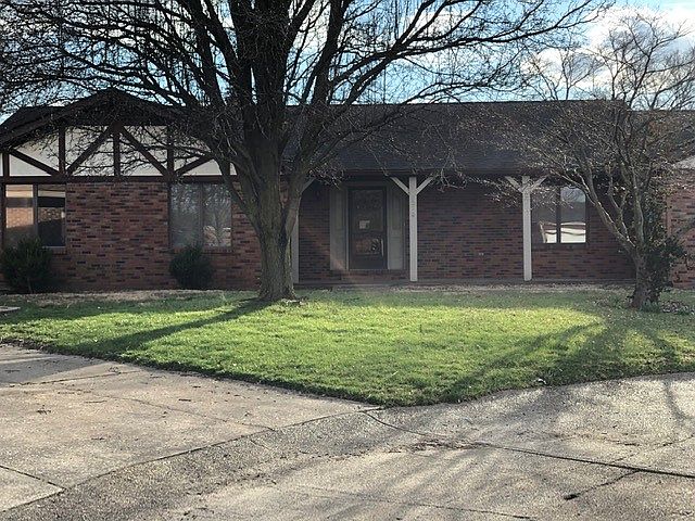 1st image of 8215 Kingswood Ct