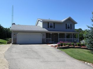 N7543 Cardinal Dr, Elkhorn, WI 53121