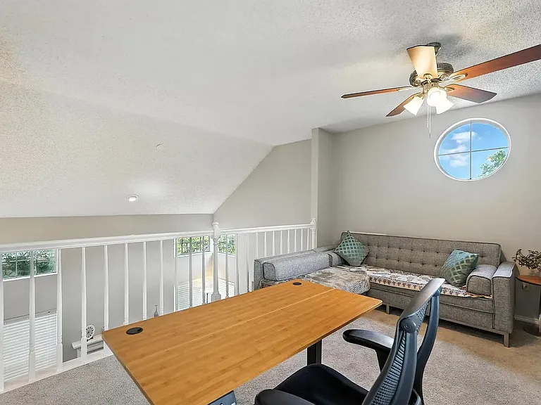 1426 Harmony Ln — Photo 28