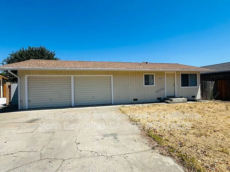 1501 Sauterne Pl — Photo 2