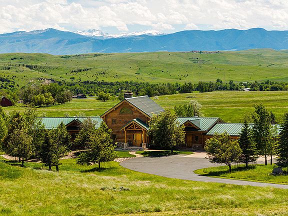 5th image of 48 Golf Course Rd