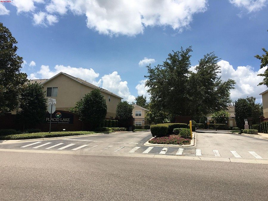 1st image of 516 Wilton Cir
