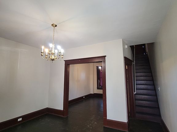 2nd image of 603 E Spruce St